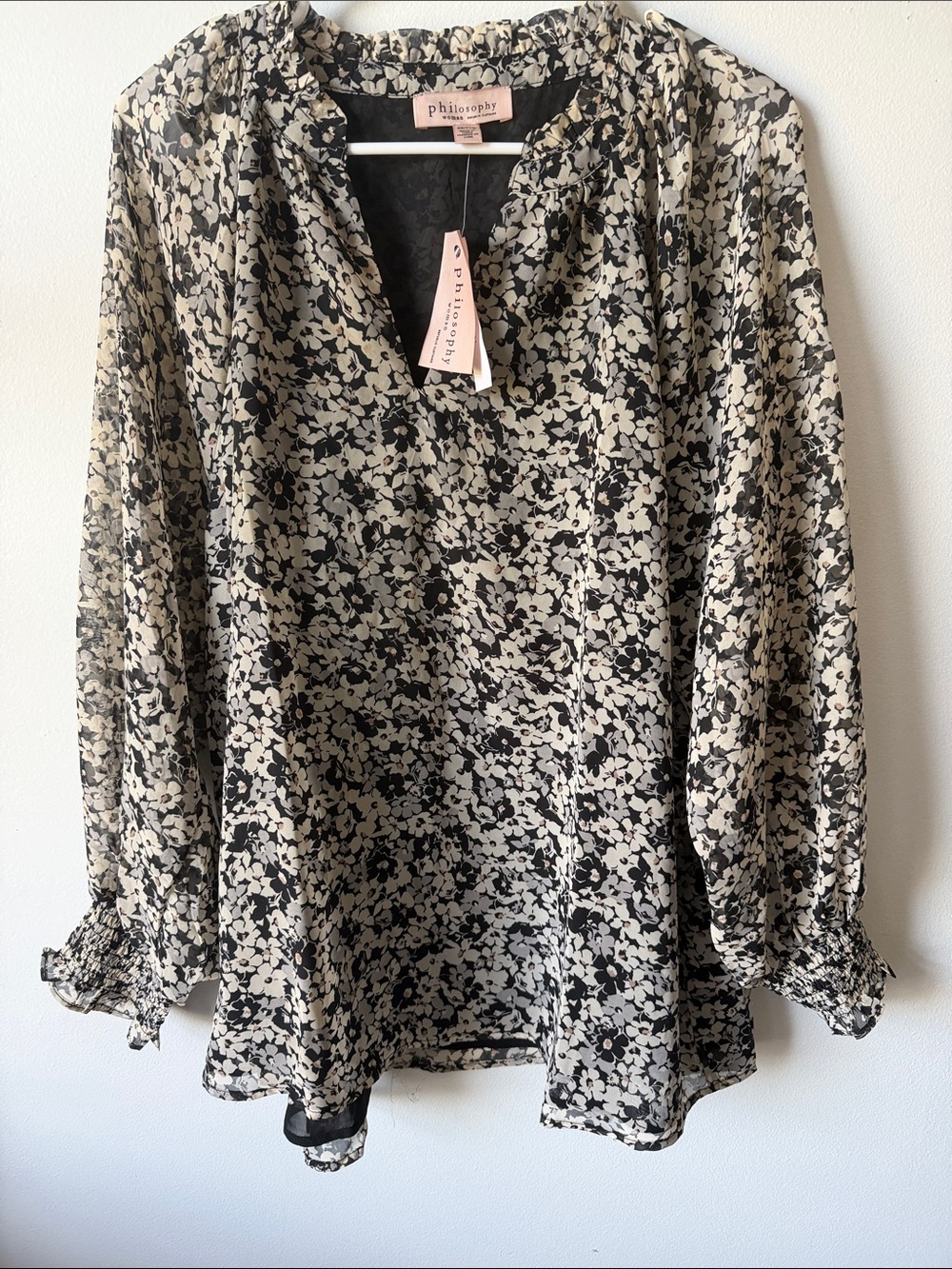 Philosophy Black and Cream Floral V-Neck Blouse